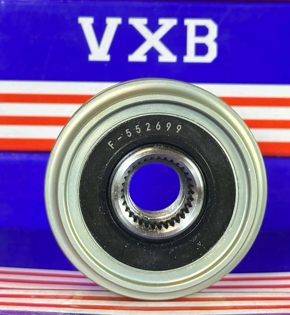 F‑552699 Alternator Freewheel Pulley 5 Groove, 55.8 mm 535000510 showing the front view with a silver edge and central gear.