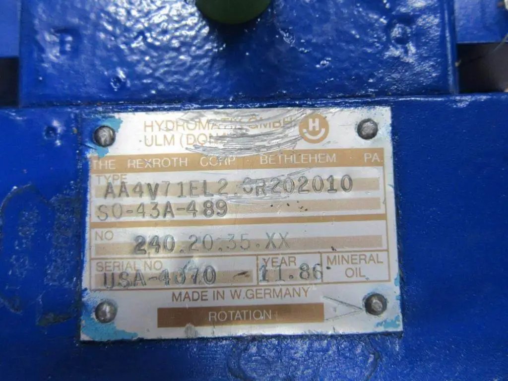 Nameplate of Rexroth Bosch AA4V71EL2 Axial Piston Pump showing serial and model number details