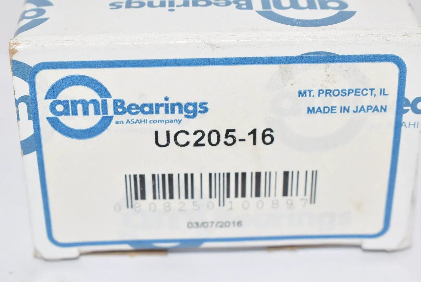 Box of mounted insert pillow block, single pack with normal bore in mm, ID, OD and width specified for sealed ball bearing applications.