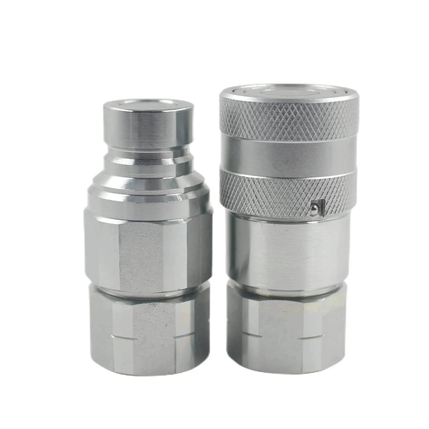 Flat Face Hydraulic Quick Connect Couplers Set For Skid Steer 3/4 NPT Thread With Dust Caps ISO16028, two metal connectors shown