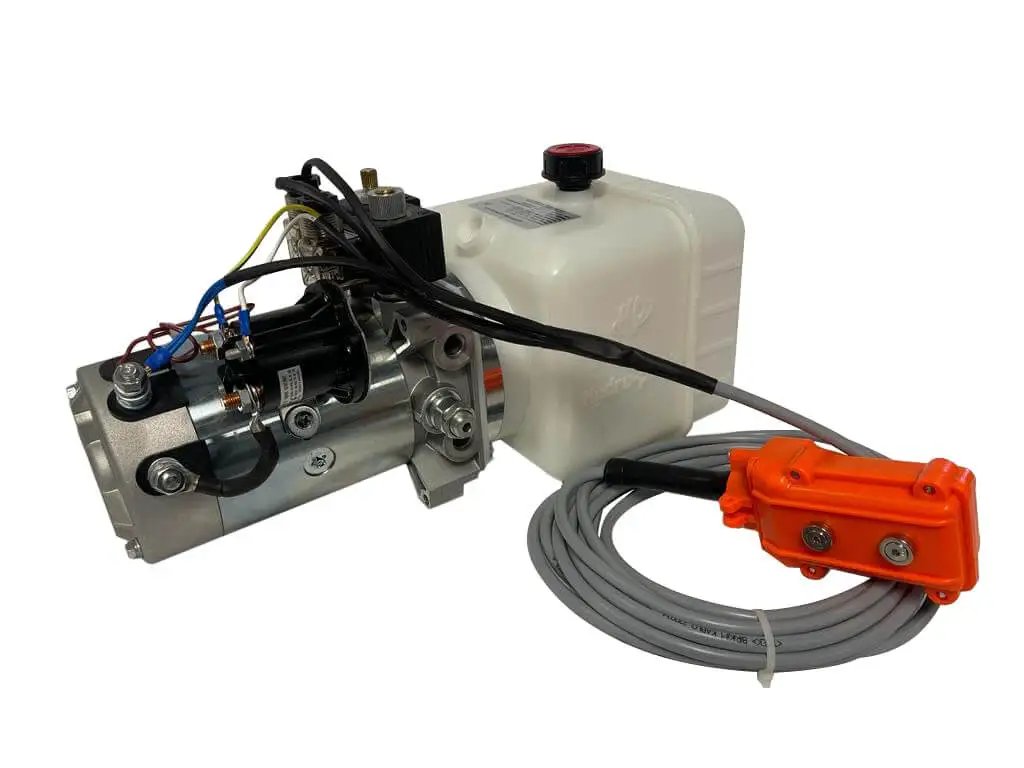 12 Volt DC Double Acting Hydraulic Pump For Dump Trailers With Solenoid Power Unit And 8 Quart Plastic Tank 2100 PSI 1.25 GPM SAE6 Ports Remote Controller Included Compact Electric Hydraulic Power Pack For Popular Dump Trailers