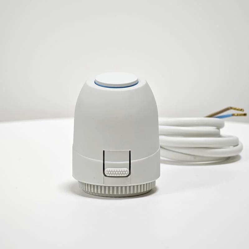 2W Normally Closed 24V Electric Thermal Actuator For Underfloor Heating Systems IP54 Waterproof Valve Controller with PC housing