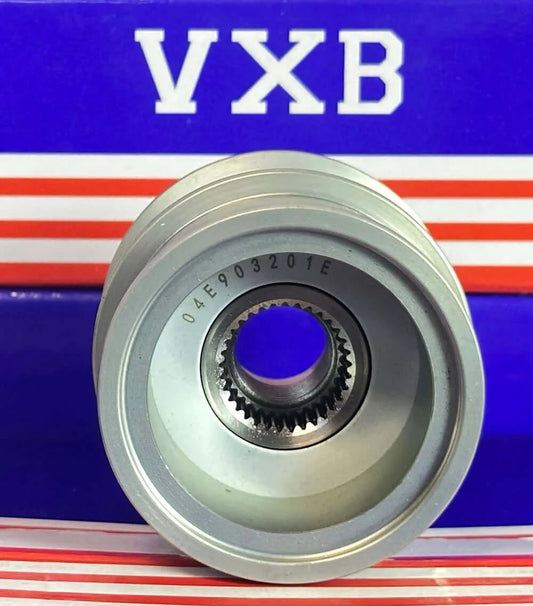 04E903201E Alternator Pulley Clutch - Freewheel Pulley for Audi VW Seat & Skoda, front view showing gear mechanism.