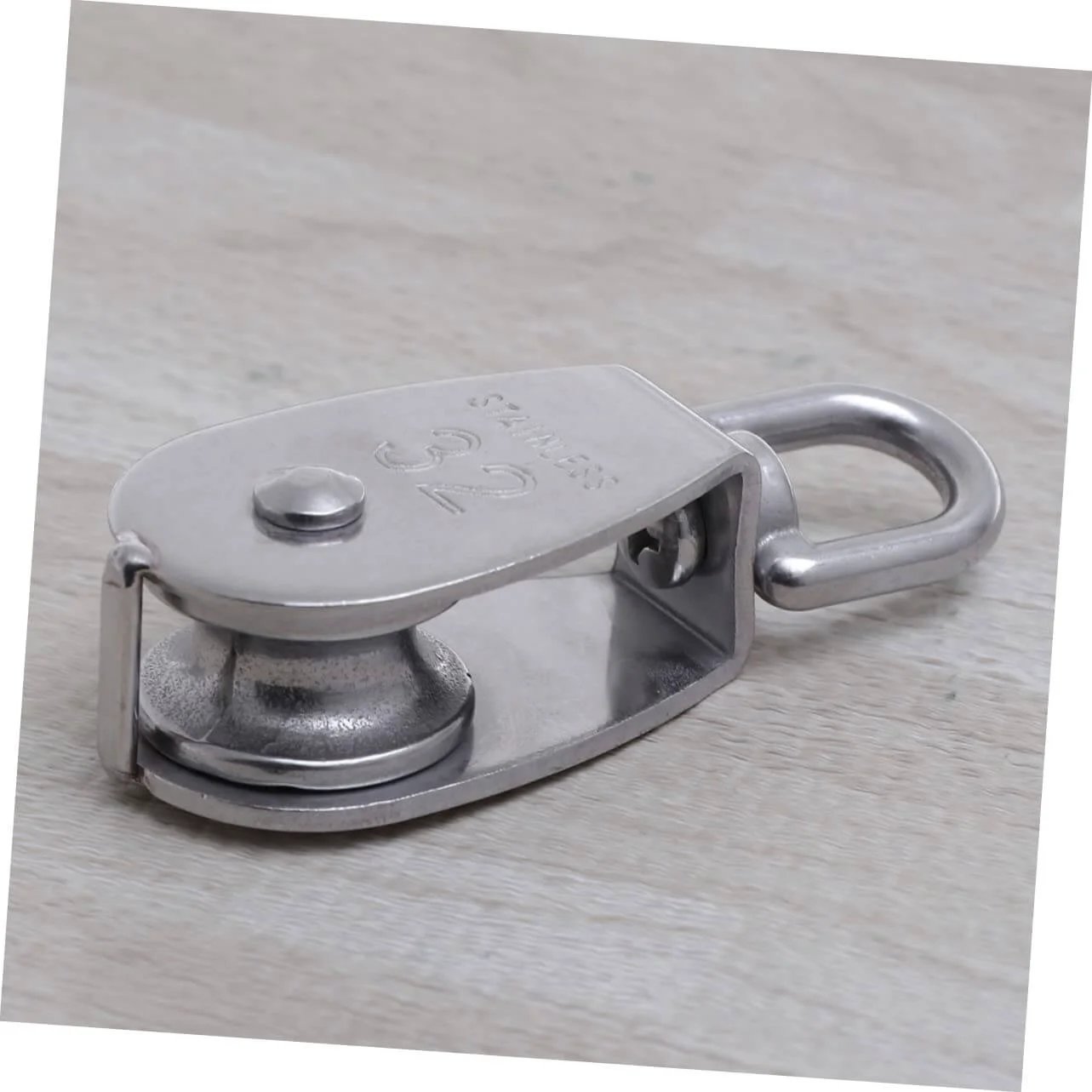 32mm Stainless Steel Swivel Single Sheave Pulley Roller for Rope Wire and Cable Lifting Heavy Duty Design for Rigging