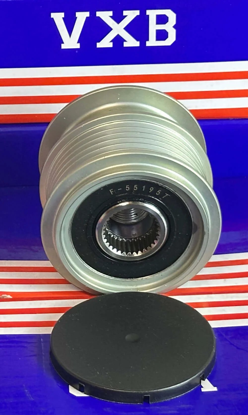 F-551957 Automotive Parts Auto Car Alternator Pulley for Land Rover, aluminum construction, front view with black inner gear.