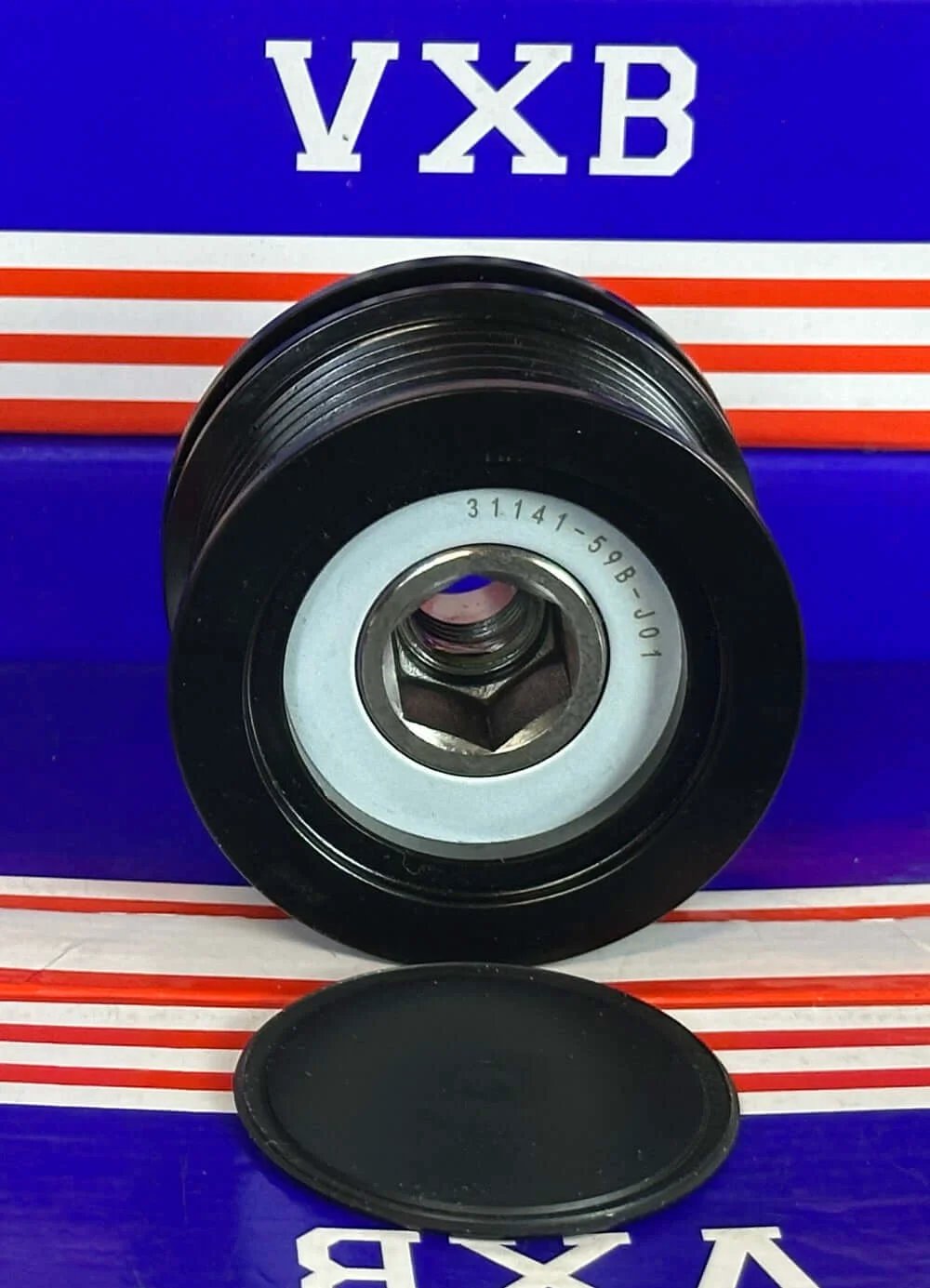 Close-up view of 31141-59B-J01 Alternator Pulley for Honda Accord-Civic, featuring a black exterior and a shiny interior.