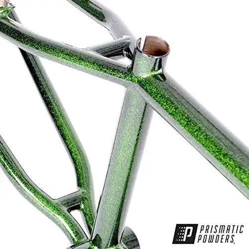 Metal bicycle frame with green high-gloss finish using Clear Vision Powder Coat Top Coat For Automotive Wheels High Gloss UV Resistant