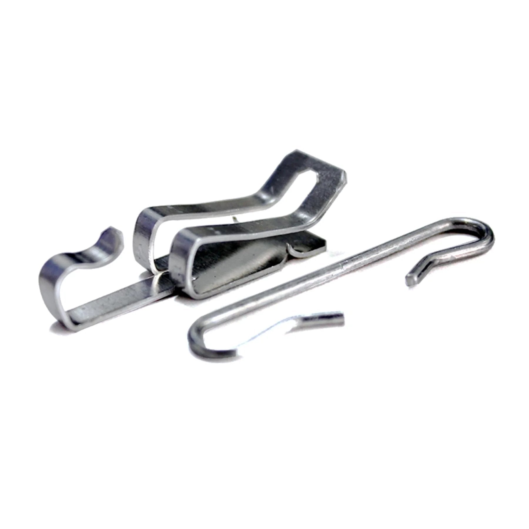 Roof De Icing Heating Cable Clip Spacer Kit with Aluminum Hooks, 25 Pack, durable rust resistant clips, close-up view