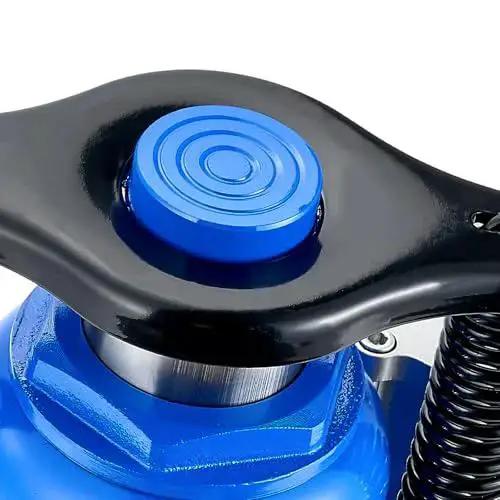Close-up view of Air Hydraulic Bottle Jack 32 Ton Floor Jack With Manual Pump And Pneumatic Lift, focusing on the lifting mechanism.