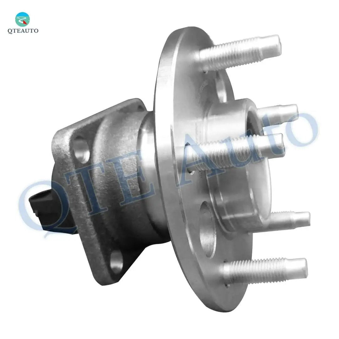 Pair of 2 Rear Wheel Hub Bearing Assemblies Replacement for 2006-2011 Cadillac DTS, part 512003, side view of bearing hub