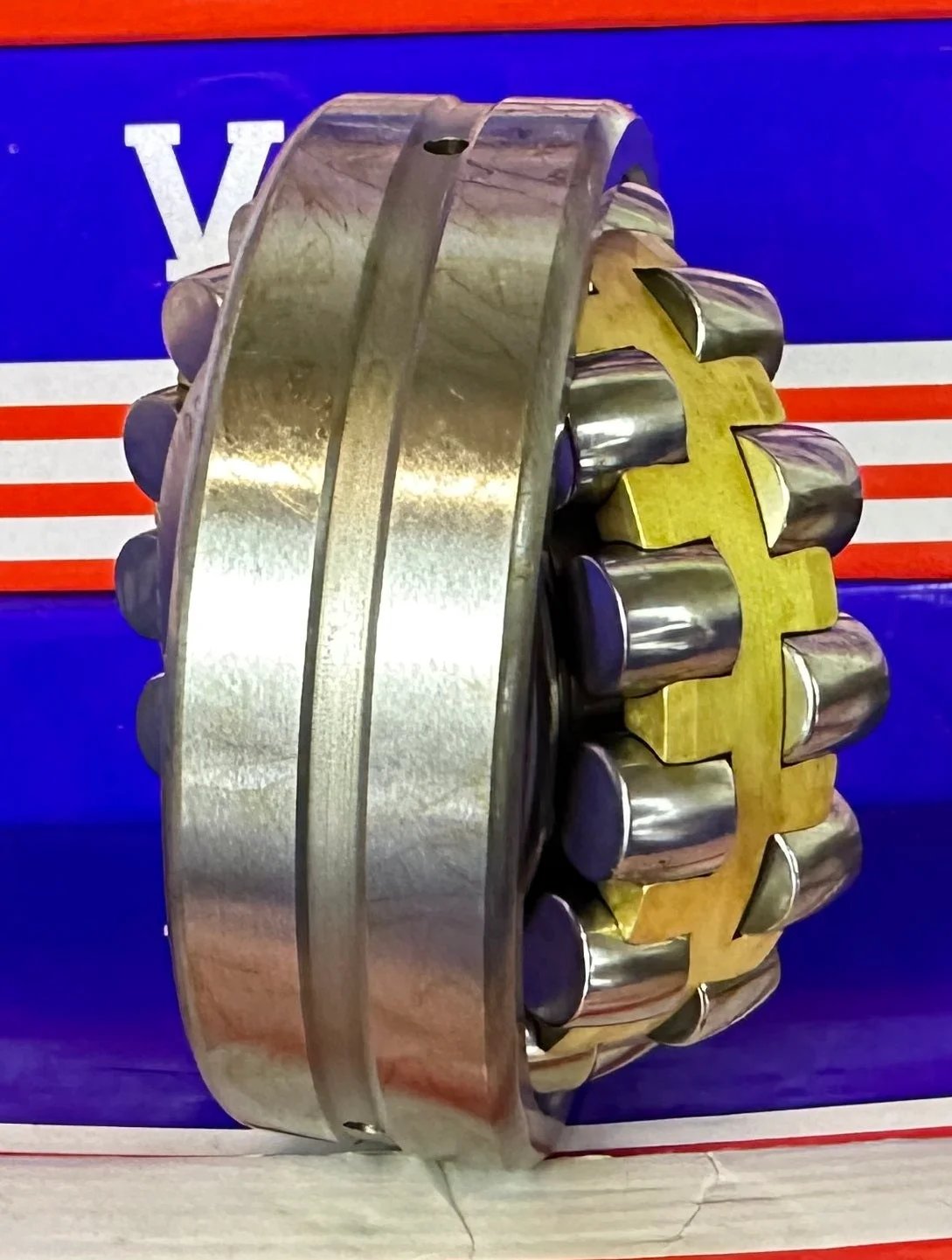 22208MKC3W33 Spherical Roller Bearing 40x80x23 - Tapered Bore