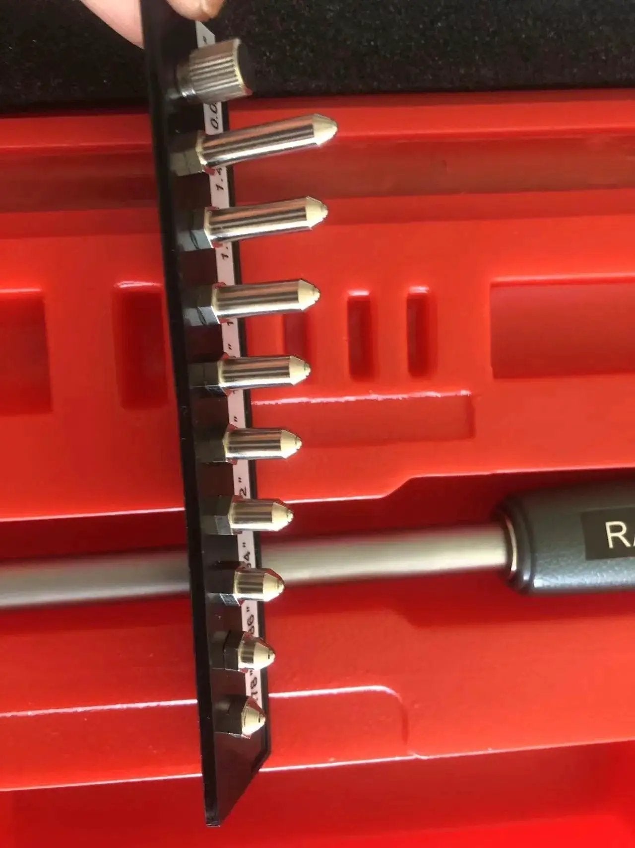 Dial Bore Gage Set 0.7 To 1.5 Inches With Carbide Tipped Contact Points And 0.0005 Inch Graduation, 6 Inch Depth in red case