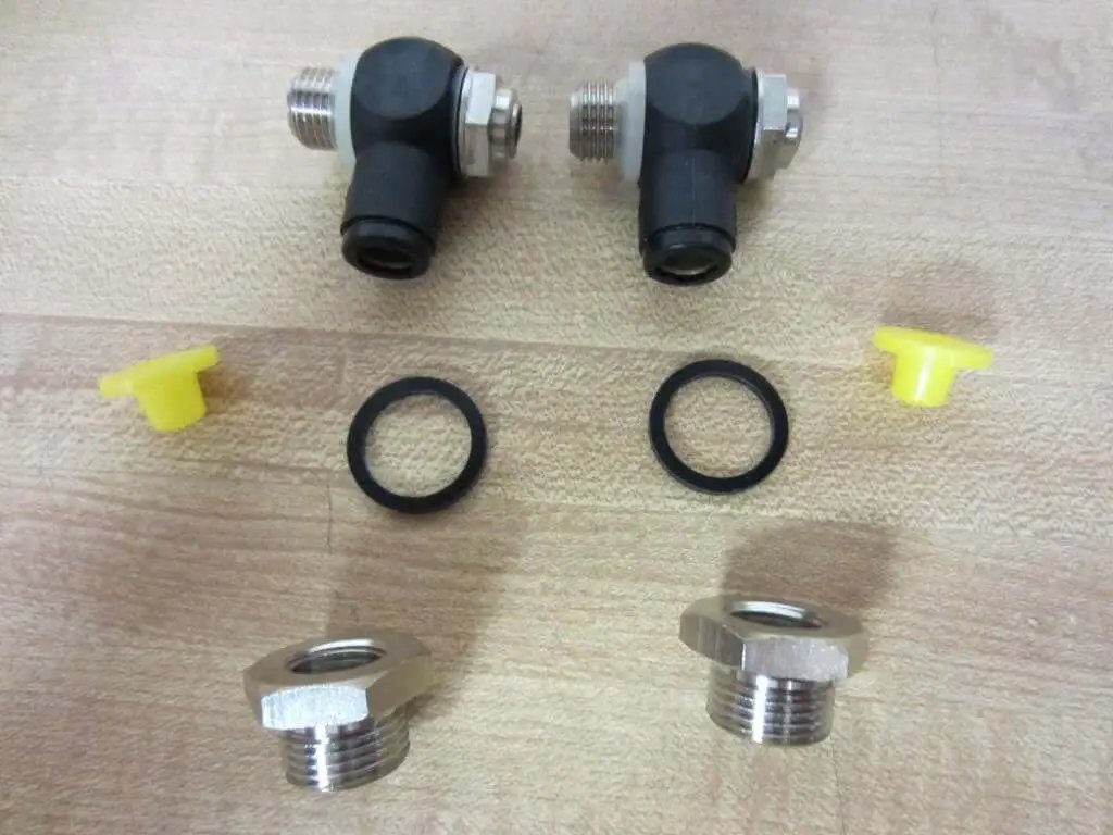 Throttle Check Valve 0821200216 Pack of 2 with fittings and seals for pneumatic flow control on wooden surface