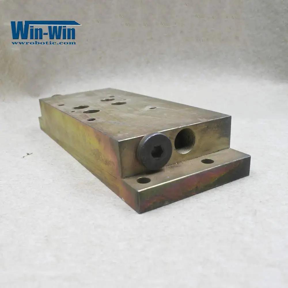 Hydraulic Manifold Top Mount For Waterjet Cutter Intensifier Pump 60k Flow Spare Part For Water Jet Cutting Machine High Pressure