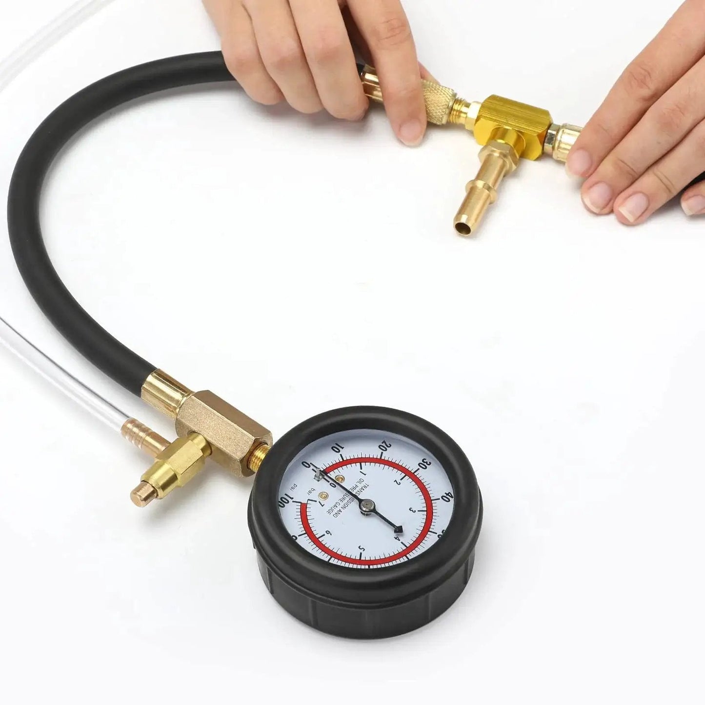 Close-up of Fuel Pressure Test Kit 0 To 100 PSI With SAE Adapters for Universal Engines, showing gauge and adapters