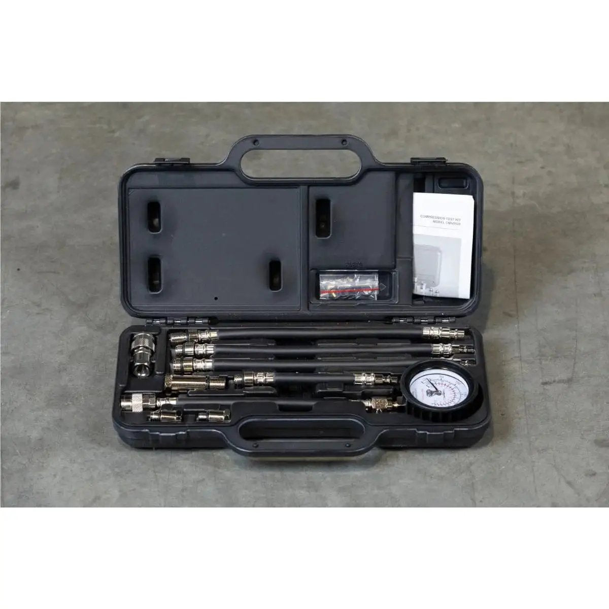 Engine Compression Test Kit With 2.75in Gauge And Quick Disconnect Adapters in open black case
