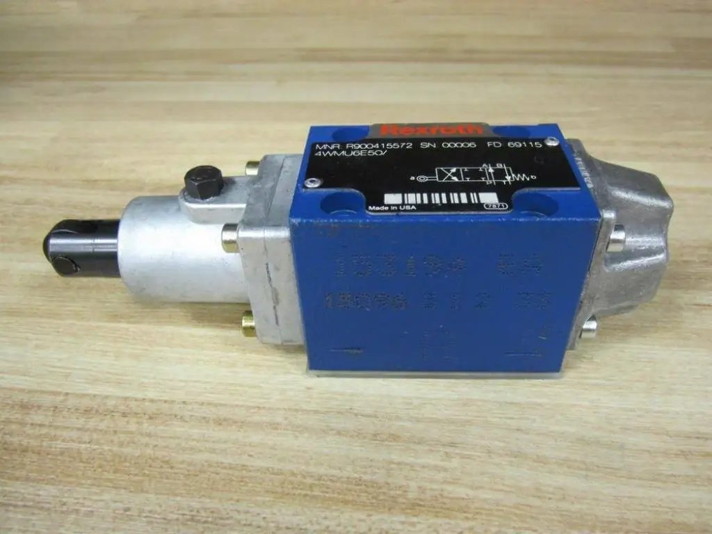 R900415572 Directional Hydraulic Valve 4WMU6E5O with limit switch roller visible, blue and silver body, ideal industrial hydraulics part.