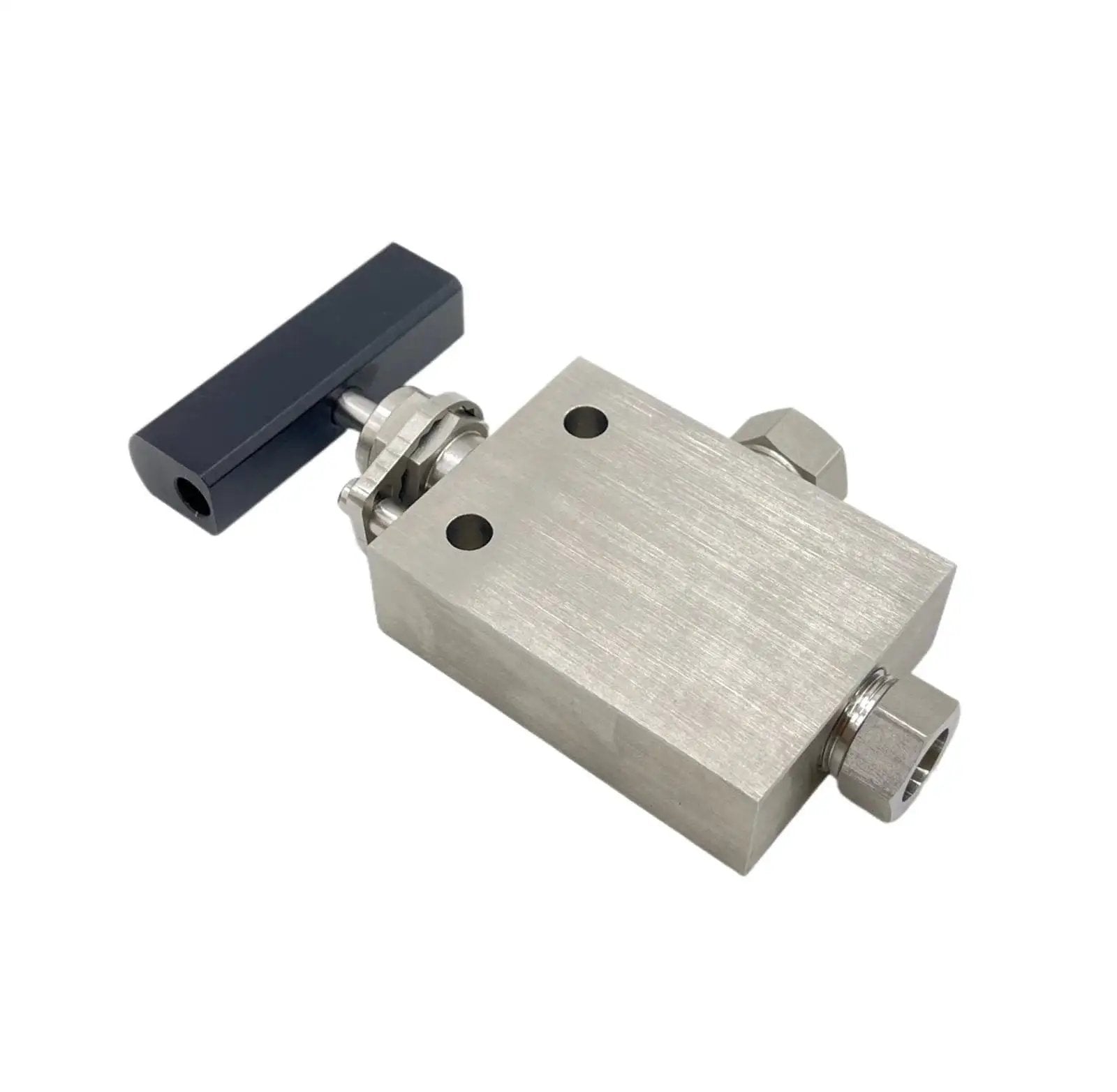 Ultra High Pressure Stainless Steel Needle Valve One Eighth Inch E NVM05 316 Grade for precision flow control, side view