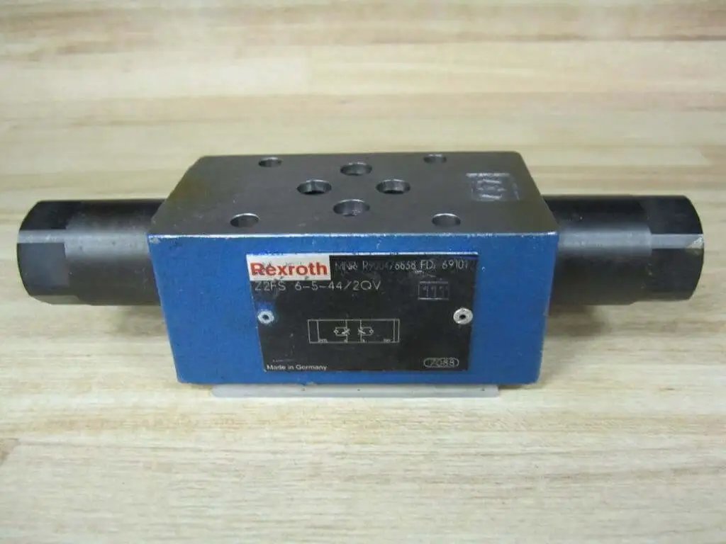 Hydraulic Check Restriction Z2FS 6-5-44/2QV Single Unit R900476838 directional flow control valve close-up