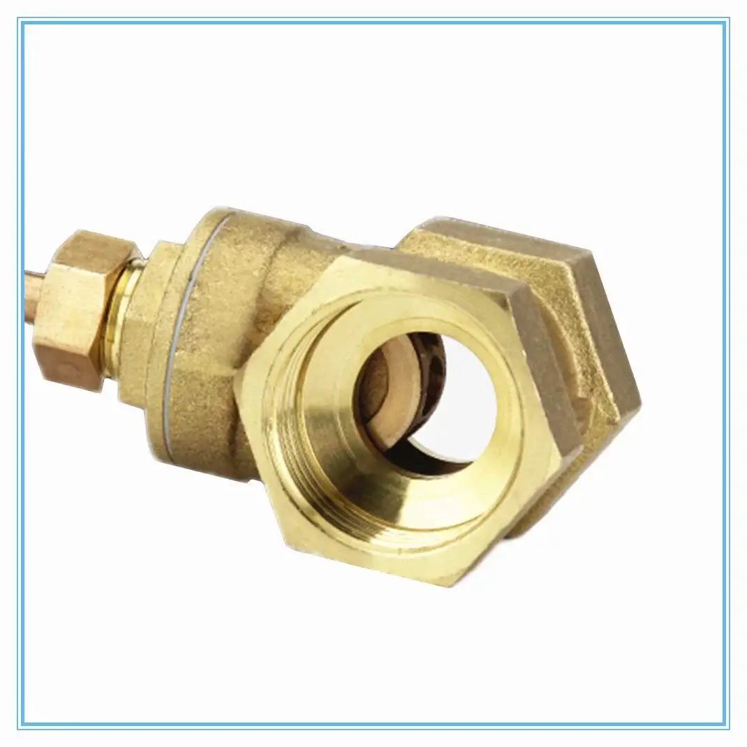 Close-up of durable copper construction ball valve with internal threads for garden ponds, water pumps, and industrial equipment.
