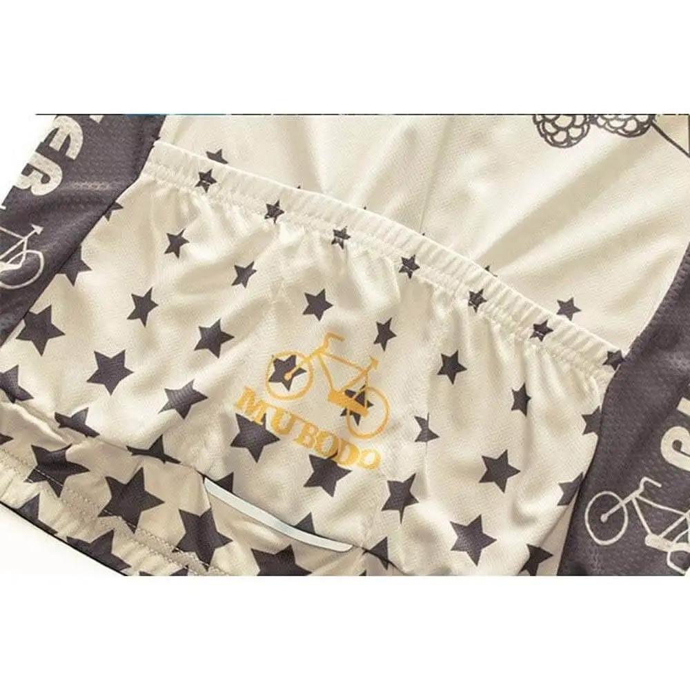 Cycling jersey with star pattern and bicycle design on the back pocket