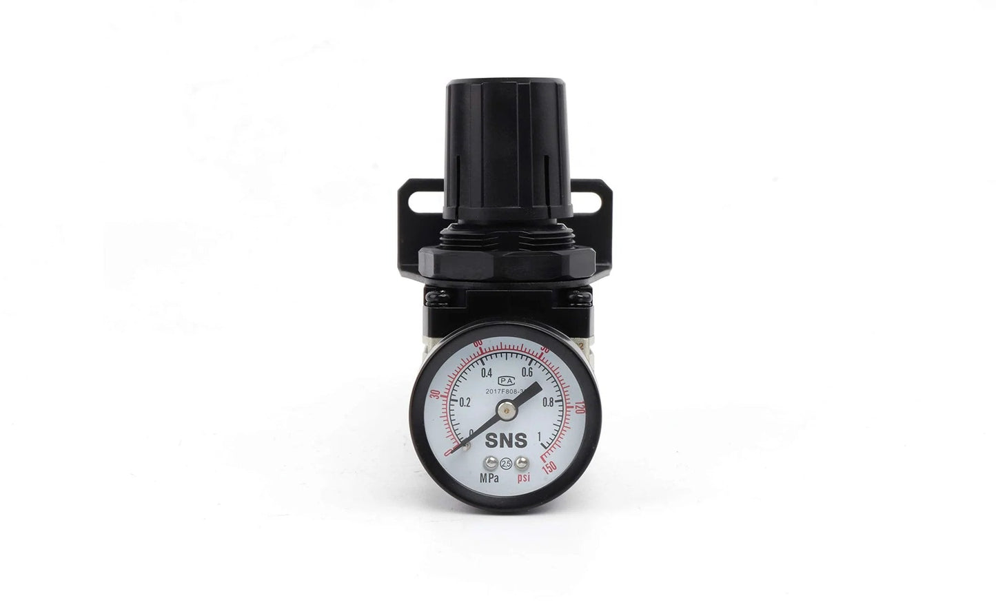 Front view of Adjustable 0 To 150 PSI Air Compressor Regulator With Gauge And Bracket One Quarter Inch NPT Female Thread Aluminum AR2000 N02