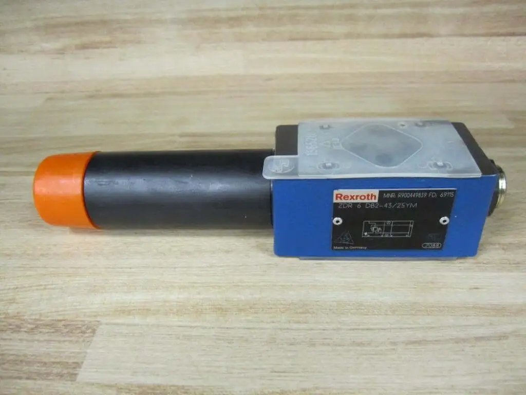 ZDR 6 DB2-43/25YM sandwich plate pressure-reducing valve, nominal size 6, direct-operated, internal oil pilot