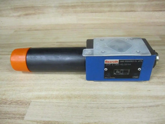 ZDR 6 DB2-43/25YM sandwich plate pressure-reducing valve, nominal size 6, direct-operated, internal oil pilot