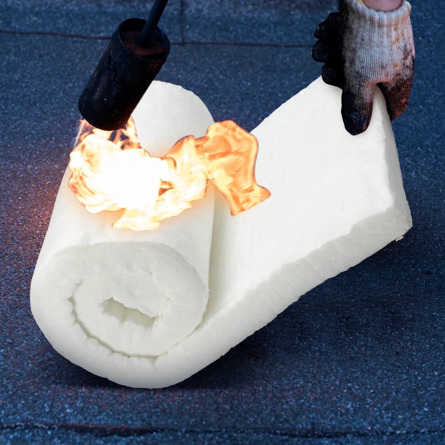 Ceramic Fiber Insulation Blanket for Forge and Kilns Fanfanwin, 2 Inch Thick by 16 Inch by 48 Inch, Fireproof Baffle Rated to 2400F.