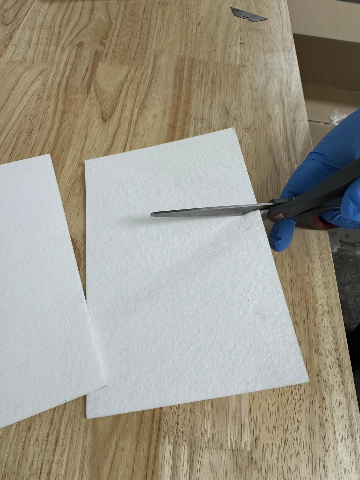 Cutting Ceramic Fiber Paper For Kilns And Furnaces 1/8 Inch Thick 11 By 12 Inch Pack Of 10 Sheets With Scissors