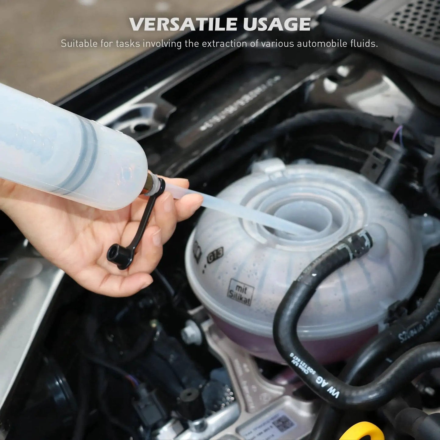 Using 500cc Fluid Extractor And Oil Syringe With Leak Proof Dual Seal Pump to transfer fluid from car reservoir