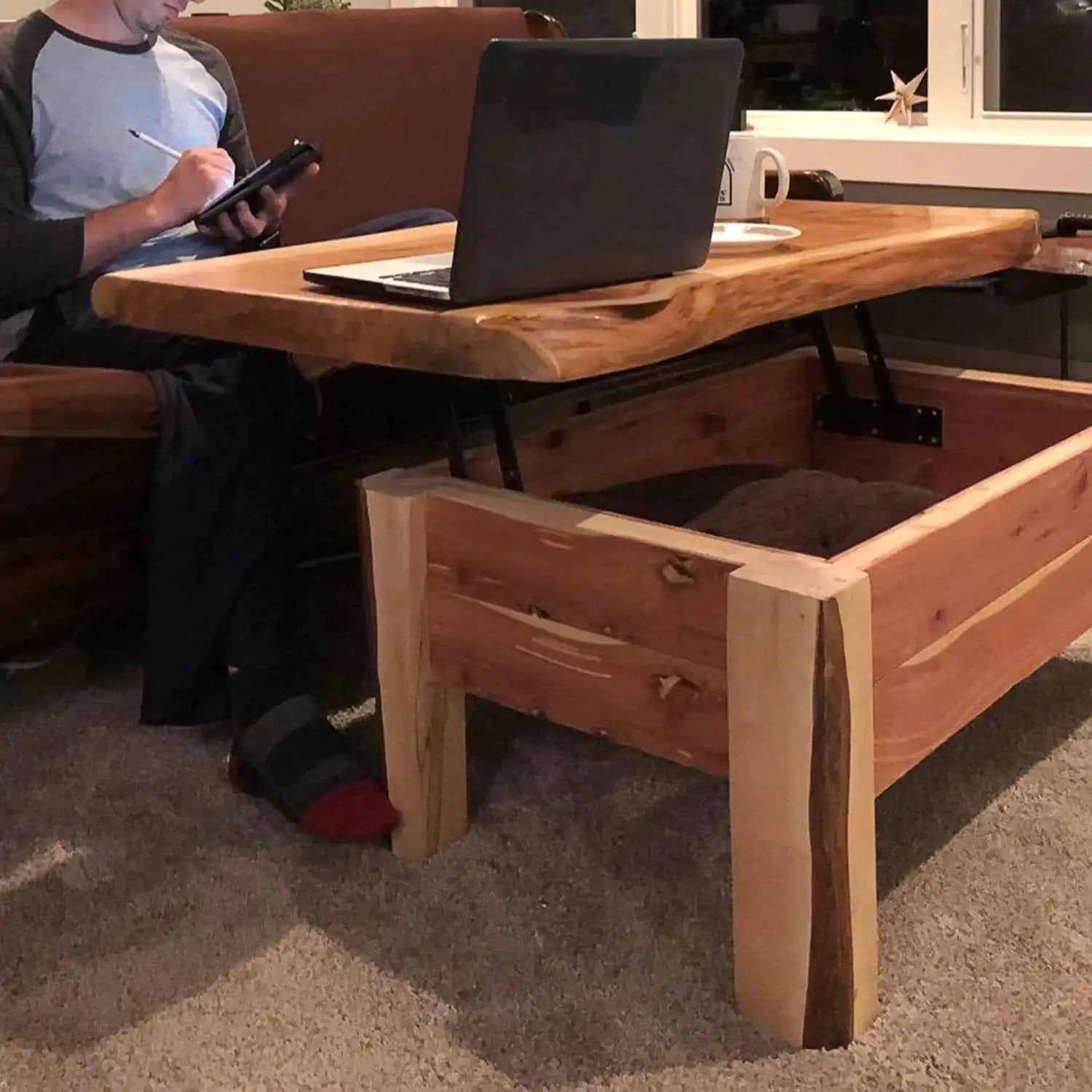 Heavy Duty Lift Up Hydraulic Hinge Set For Coffee Tables And Furniture Two Pair Folding Lift Top Hinges No Fuss Lift Top Hardware With Anti Rust Steel Construction Supports Up To 50kg Easy Lift Mechanism Built For Home Improvement By GENHAKON installed on wooden coffee table