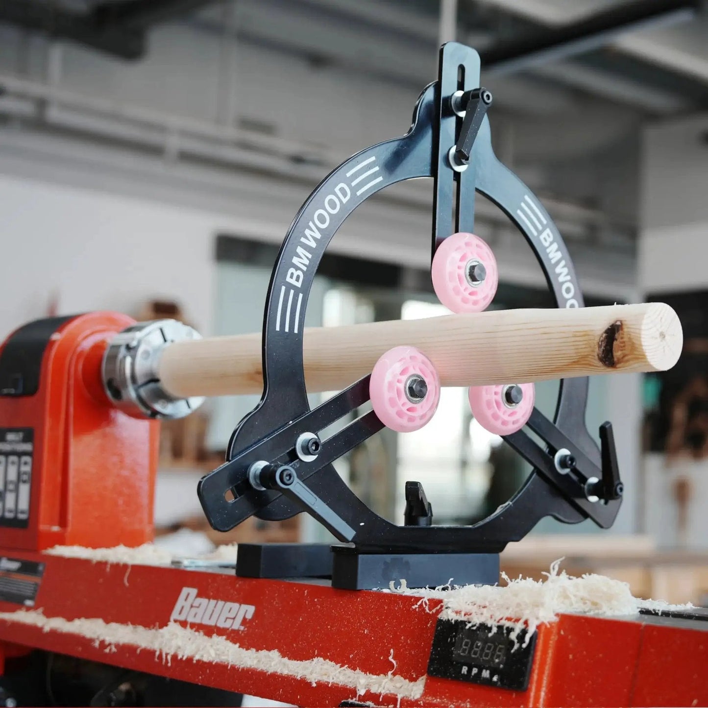 Pro Grade Woodturning Steady Rest For 12 Inch 14 Inch And 16 Inch Swing Lathes Ideal For Spindle Turning Heavy Duty Steel Plate Three Rubber Coated Rollers For Smooth Mobility And Stability Dual Bearing Design