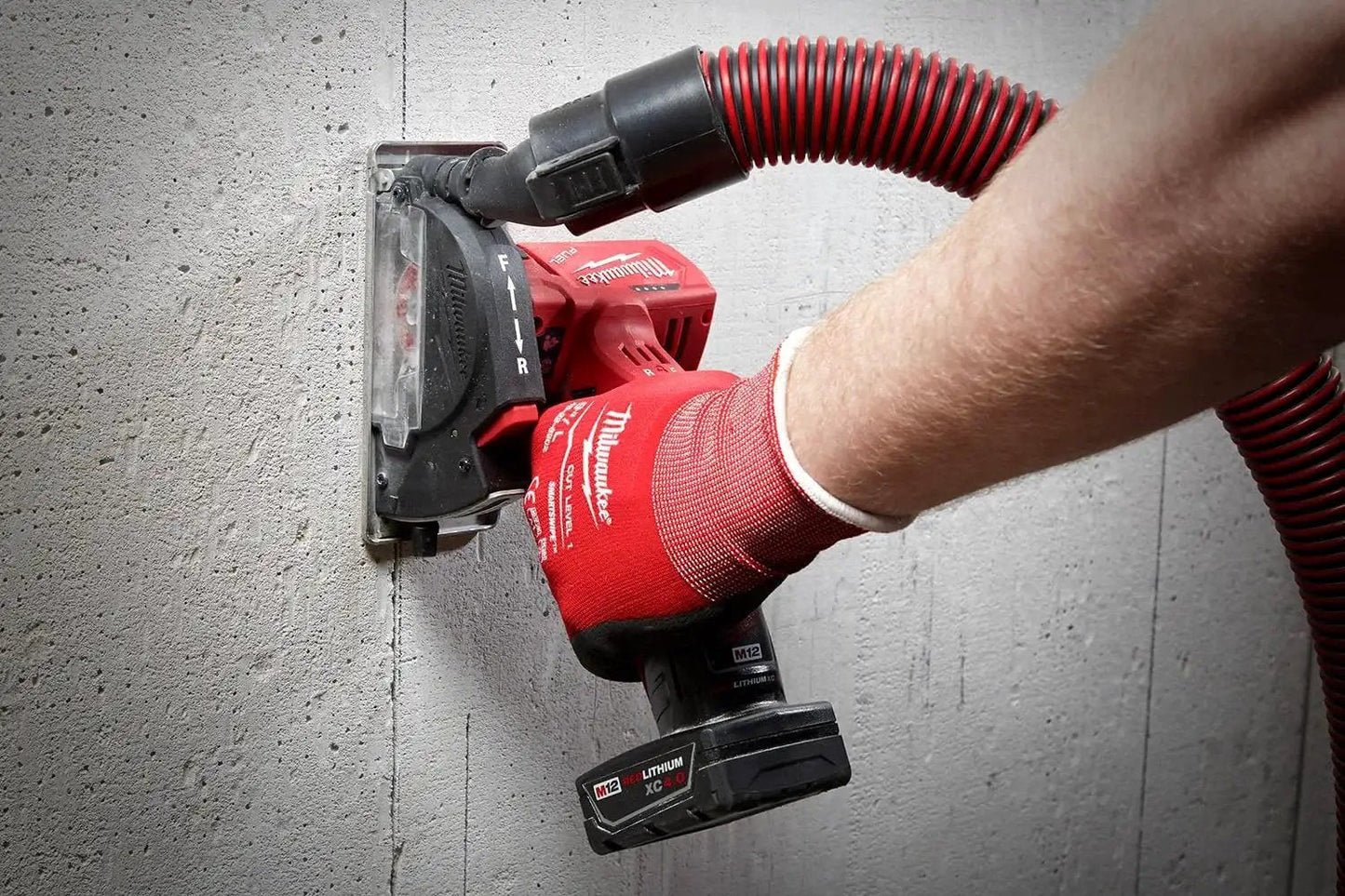 Using Compact 12V Cut Off Tool Bare Tool with Reversible Blade Rotation, Powerstate Brushless Motor, Redlink Plus Intelligence