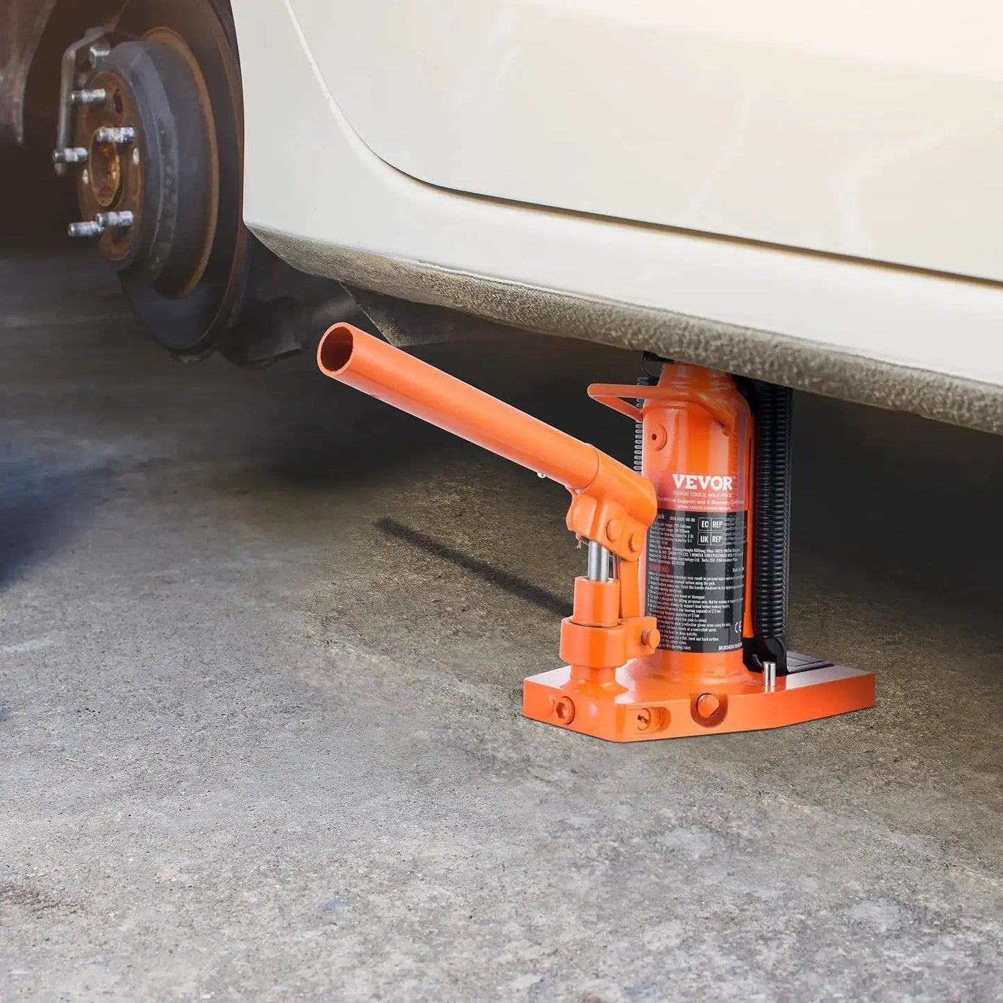 Air Hydraulic Claw Jack For Machinery 5 Ton Top Lift 2.5 Ton Toe Lift installed under vehicle