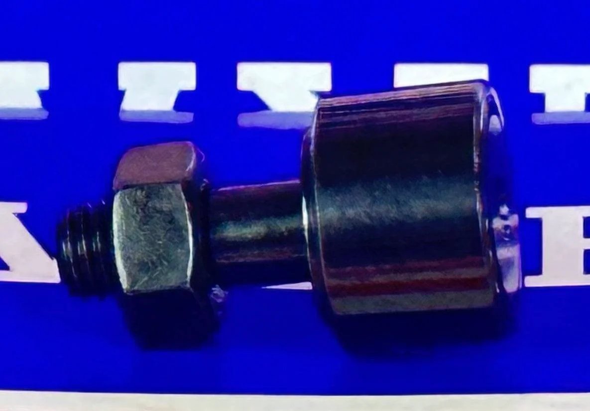 CF5/8NSB Cam Follower - an extremely fine Needle Roller Bearing 5/8" x 7/16" x 5/8"