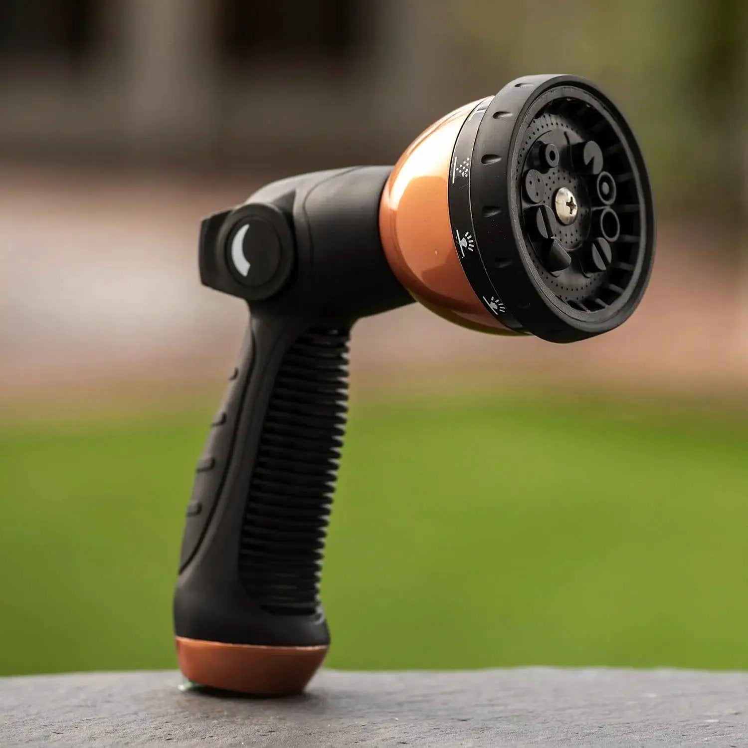 Ten pattern thumb spray nozzle for Expandable Garden Hose Copper Bullet With Ten Pattern Thumb Spray Nozzle As Seen On TV 650 PSI.