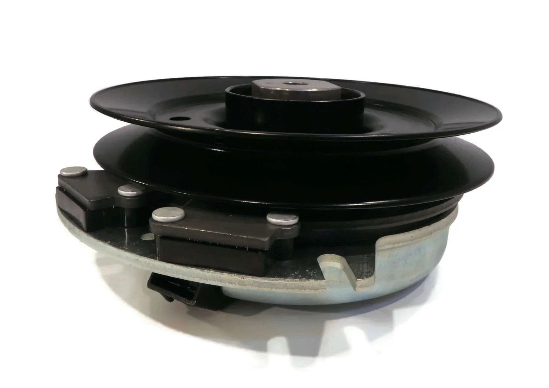 Side view of Electric PTO Clutch fits Kutbota K3811-10130, K381110130, K3811-10132, K381110132 with black pulley and metal casing.