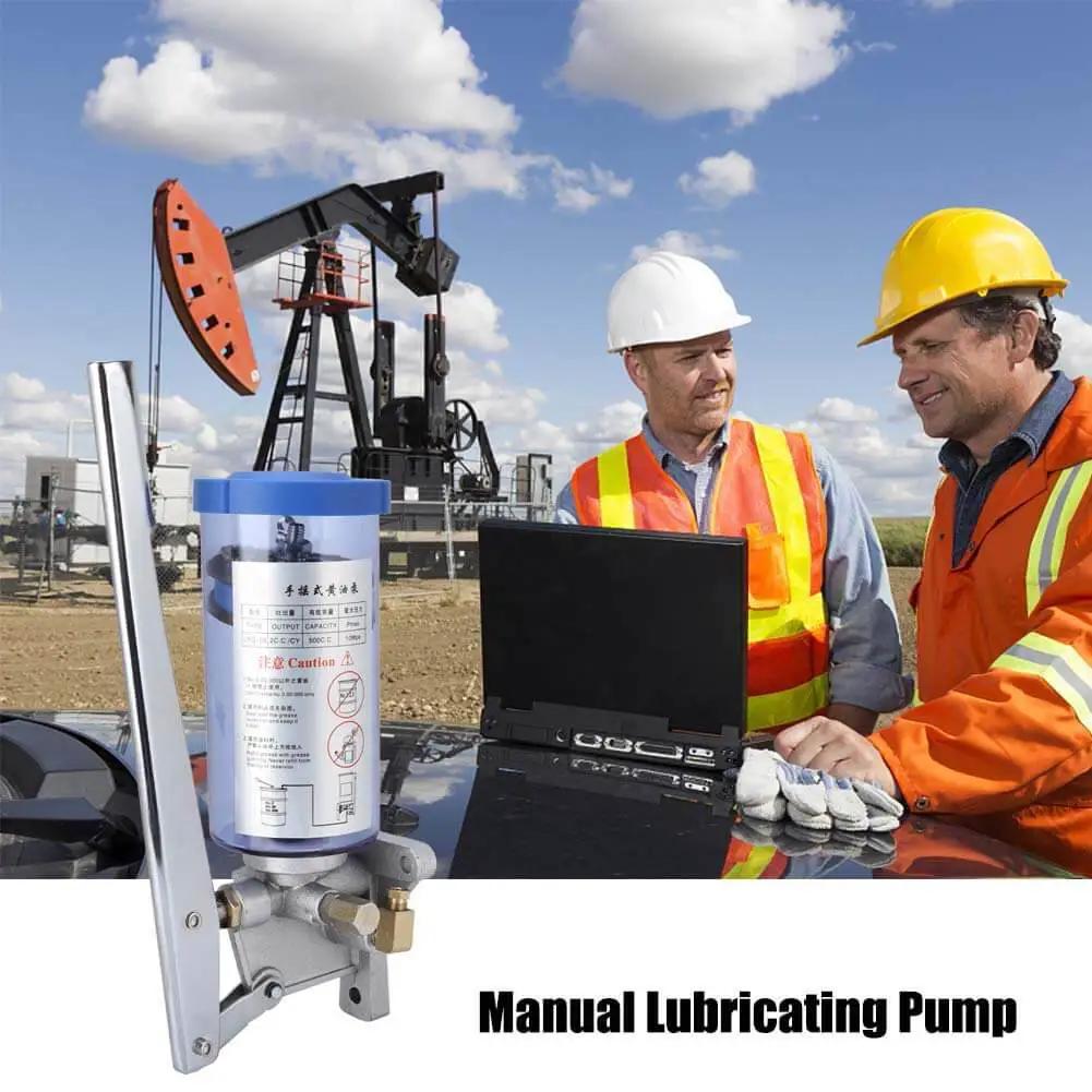 Manual Grease Pump LSG05 Hand Operated Lubricator displayed with oil rig background