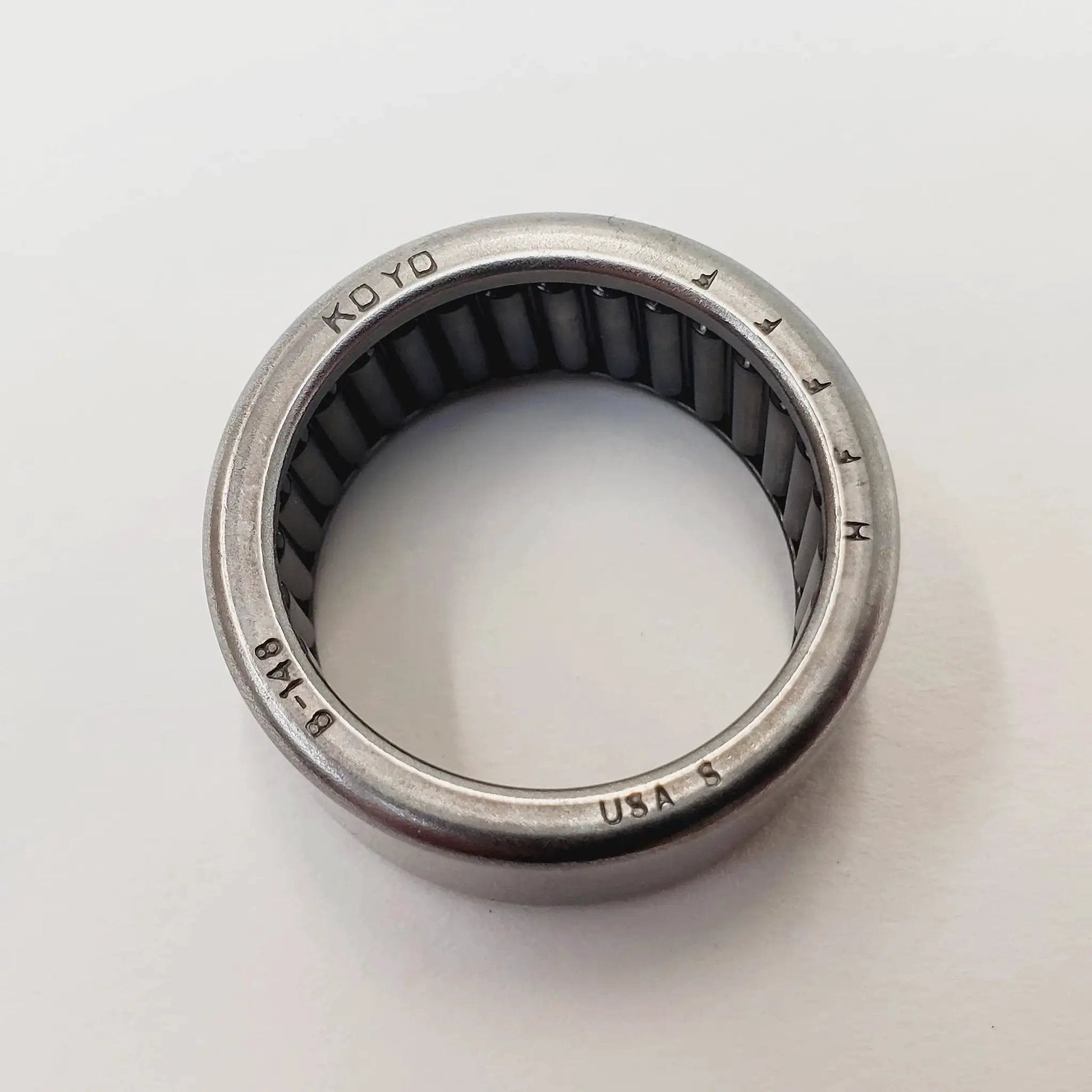 Inner Camshaft Needle Roller Bearings for 1999 2006 Harley Twin Cam Models Sold As A Pair Replaces HD 9198 close-up view