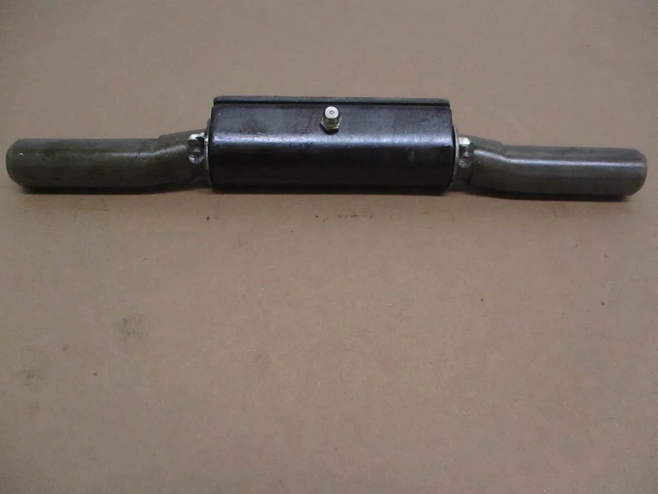 (4) Weld On Trailer Ramp Door Hinges 1 Inch By 10 Inch 9 Gauge Raw Steel With Integrated Grease Fitting Heavy Duty Set For Weld On Applications Seven Sixteenth Inch Pin Diameter Suitable For Utility And Dump Trailers, shown uninstalled