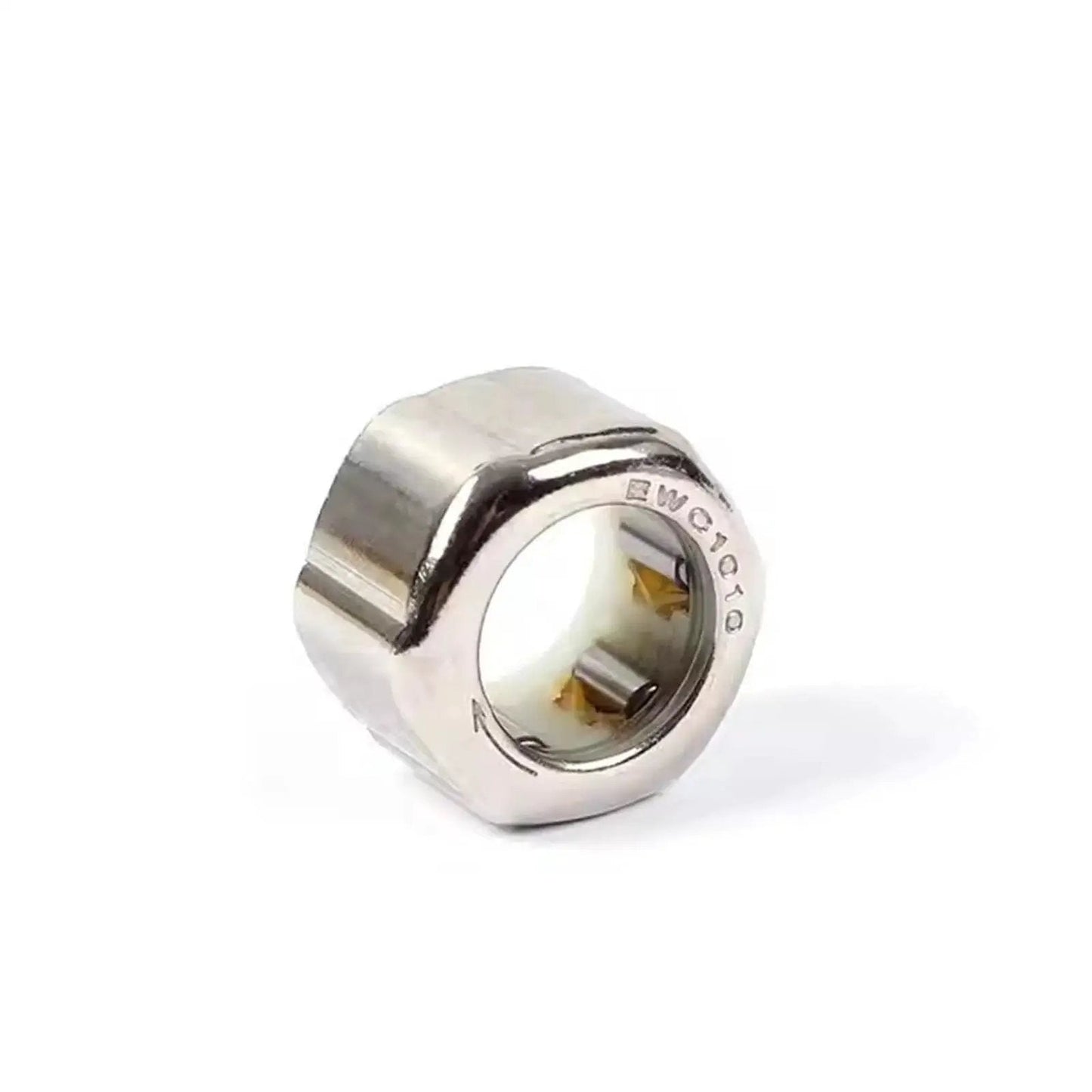 Two Piece One Way Clutch Needle Roller Bearing Set 8mm By 12.4mm By 9mm Unidirectional Axial Load Bearing with steel cage close-up