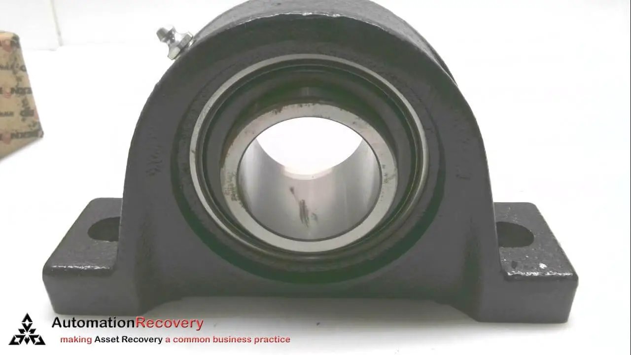 Front view of Heavy Duty Pillow Block Bearing With 1.9375 Inch Bore 200 Series Cast Iron Body And Lubrication Fitting Two Bolt Base Mount Set Screw Industrial Rexnord P3U231N