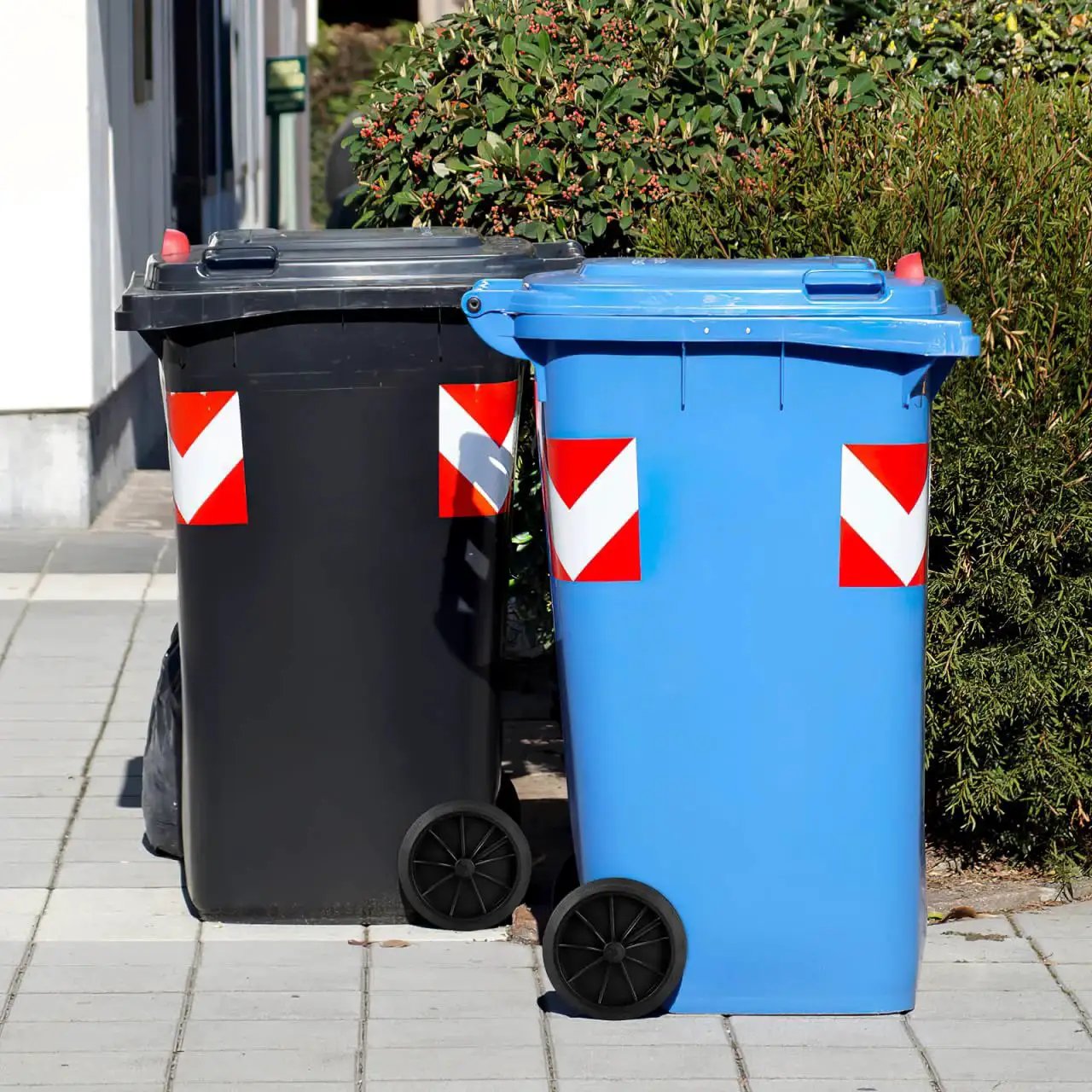 Garbage Can Wheels Replacement With Metal Hollow Shaft And Small Rubber Wheels 19.68 X 7.28 X 3.93 Inches on street bins