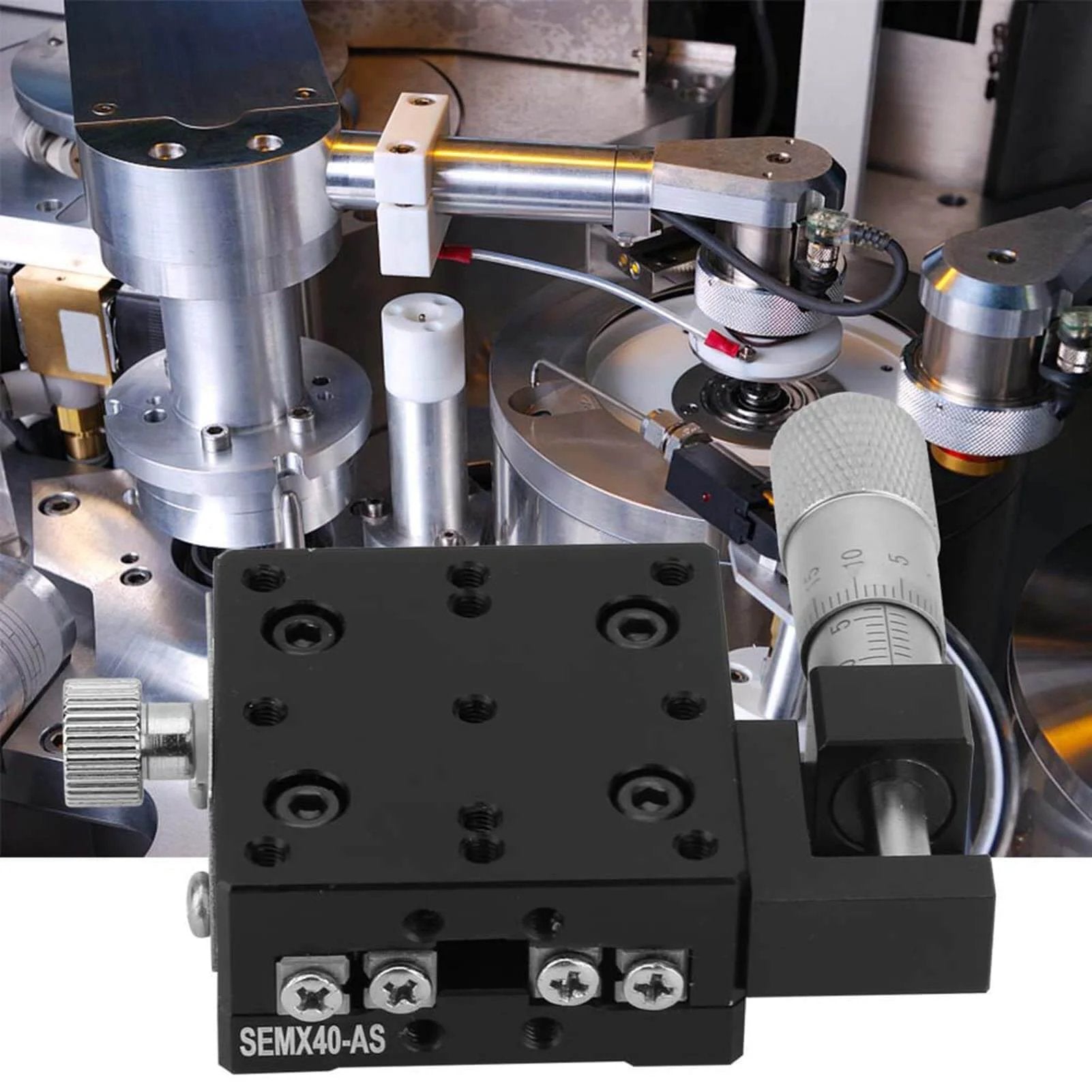 SEMX40-AS X Micrometer Linear Stage, 40×40mm manual fine-tuning crossing roller in CNC setup for precise displacement and smoother motion.
