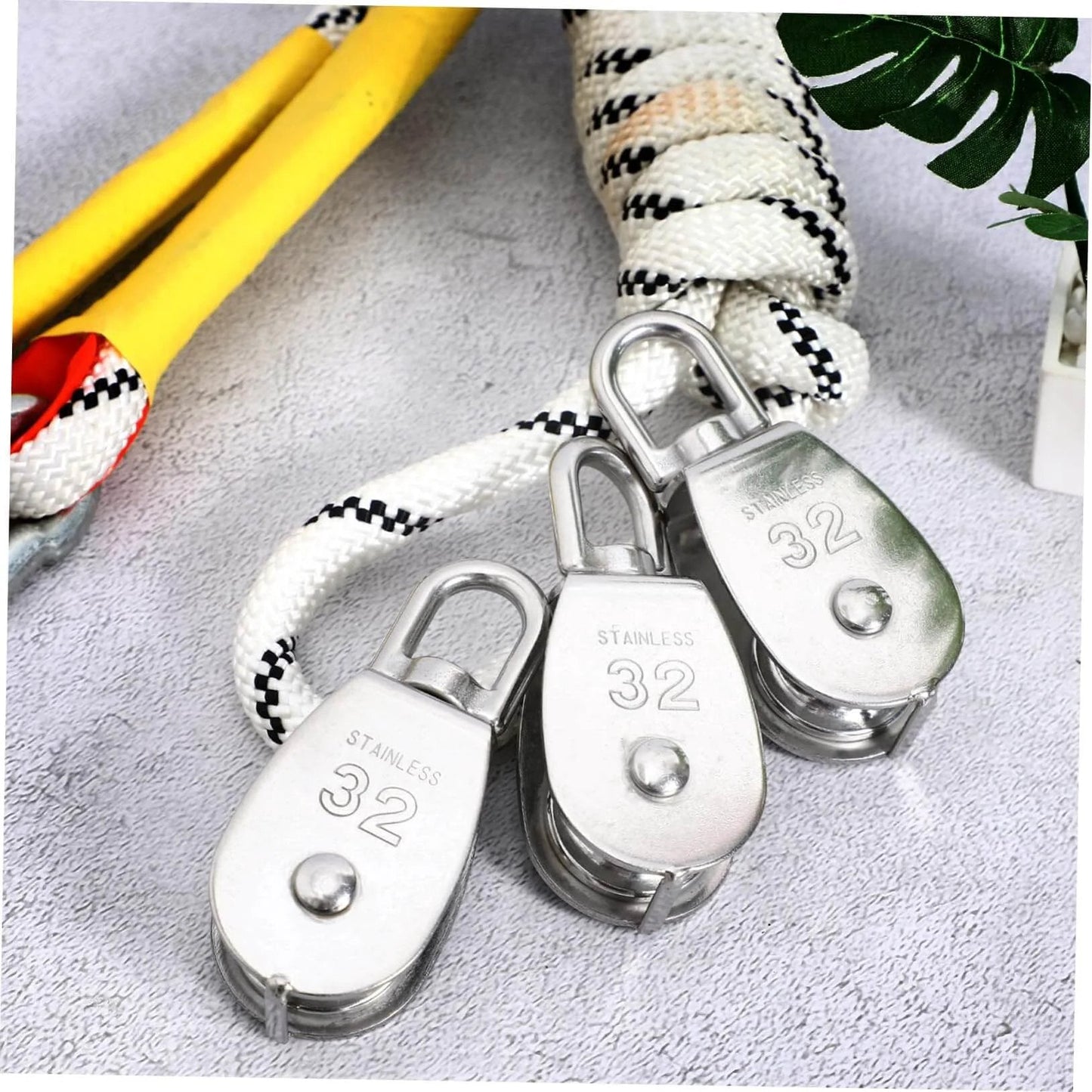 3pcs Stainless Steel Pulley Single Block Heavy Duty Cable Pulley for Rope Swivel Roller with white and yellow ropes