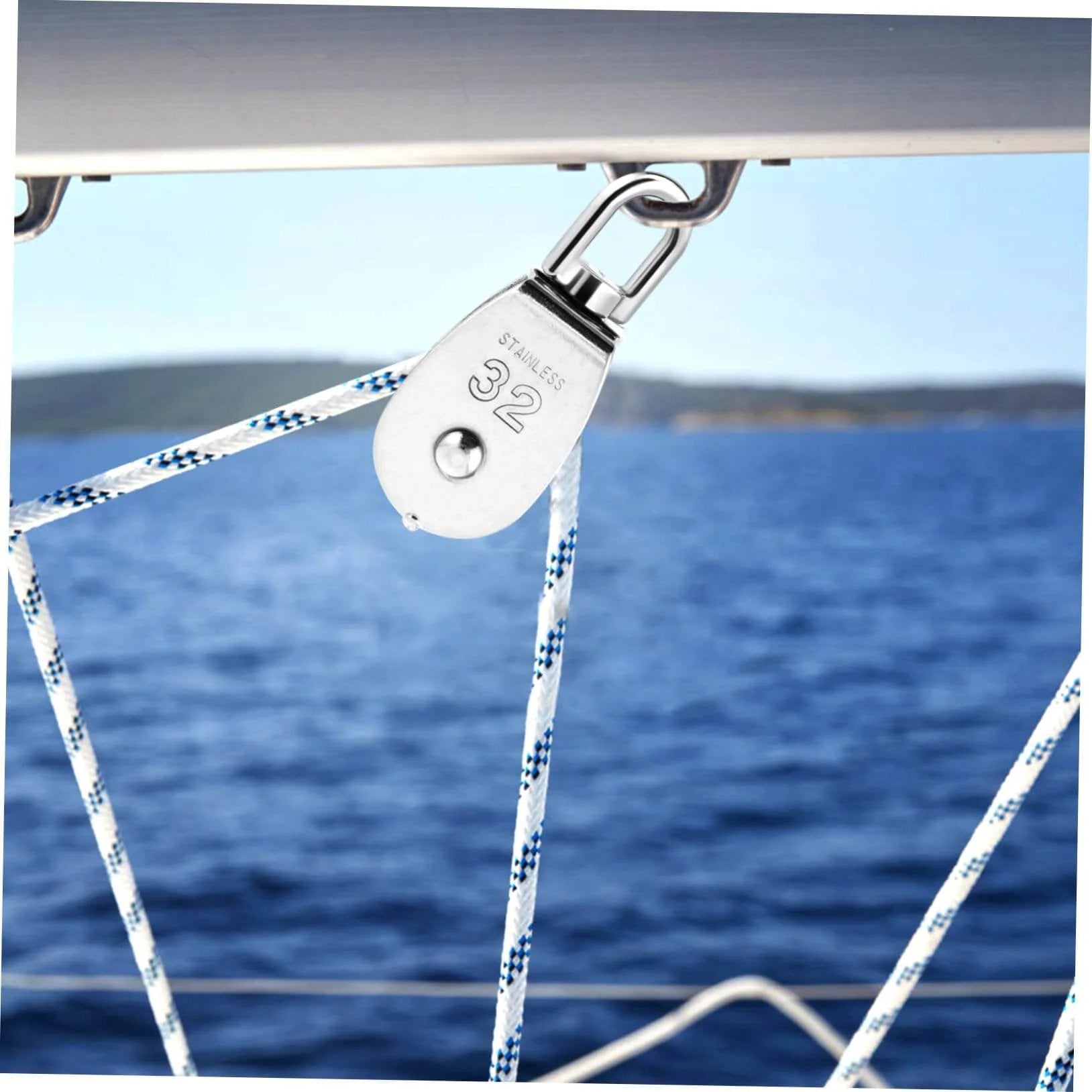3pcs Stainless Steel Pulley Single Block Heavy Duty Cable Pulley for Rope Swivel Roller installed on a sailing boat